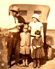 Unknown folks - Rugh & Rafy and Kids, Taylor County, TXGenWeb